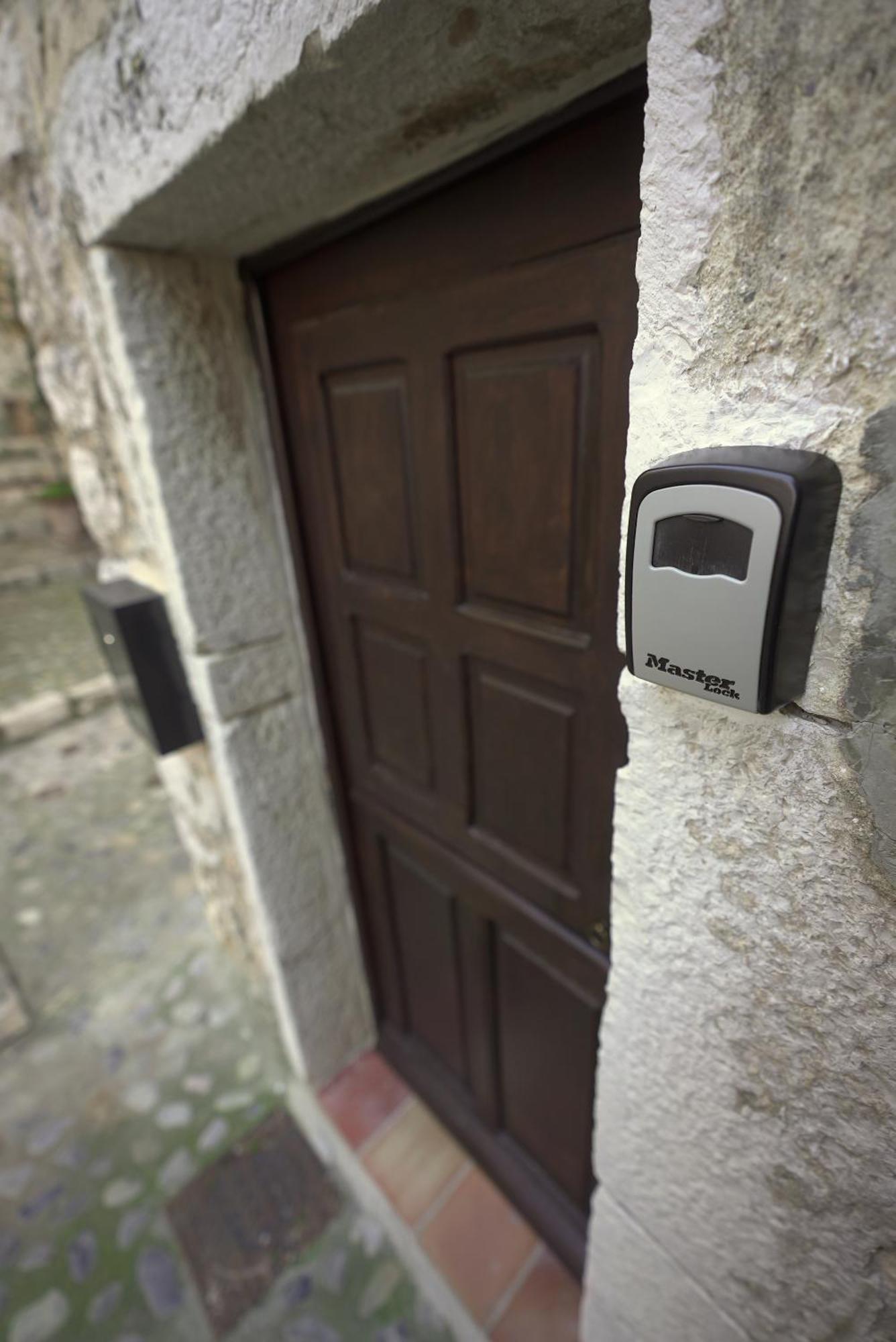 شقة Triplex De Saint-Paul Free Public Parking المظهر الخارجي الصورة